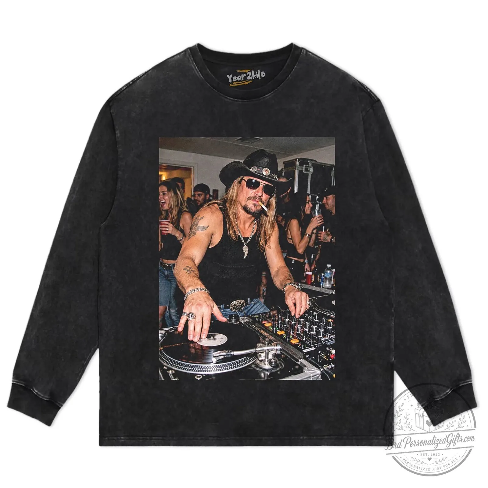 Kid Rock DJ Turntable Party Photo Graphic Black T-Shirt 13 Kid Rock DJ Turntable Party Photo Graphic Black T-Shirt
